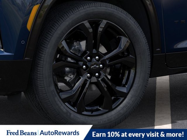 New 2027 Chevrolet Traverse RS w/ LPO, Floor Liner Package AWD/4WD image 11