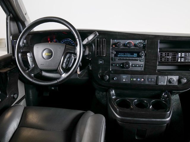 Used 2022 Chevrolet Express 2500 Extended w/ Enhanced Convenience Package RWD image 10