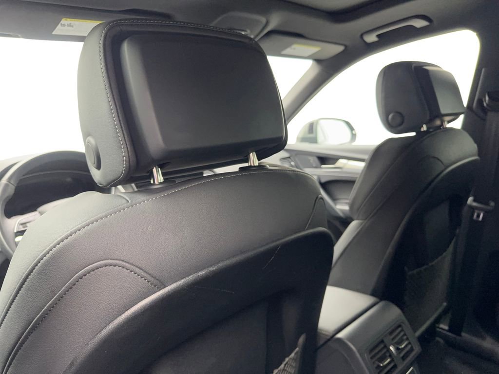 Used 2025 Audi Q5 2.0T Premium image 37