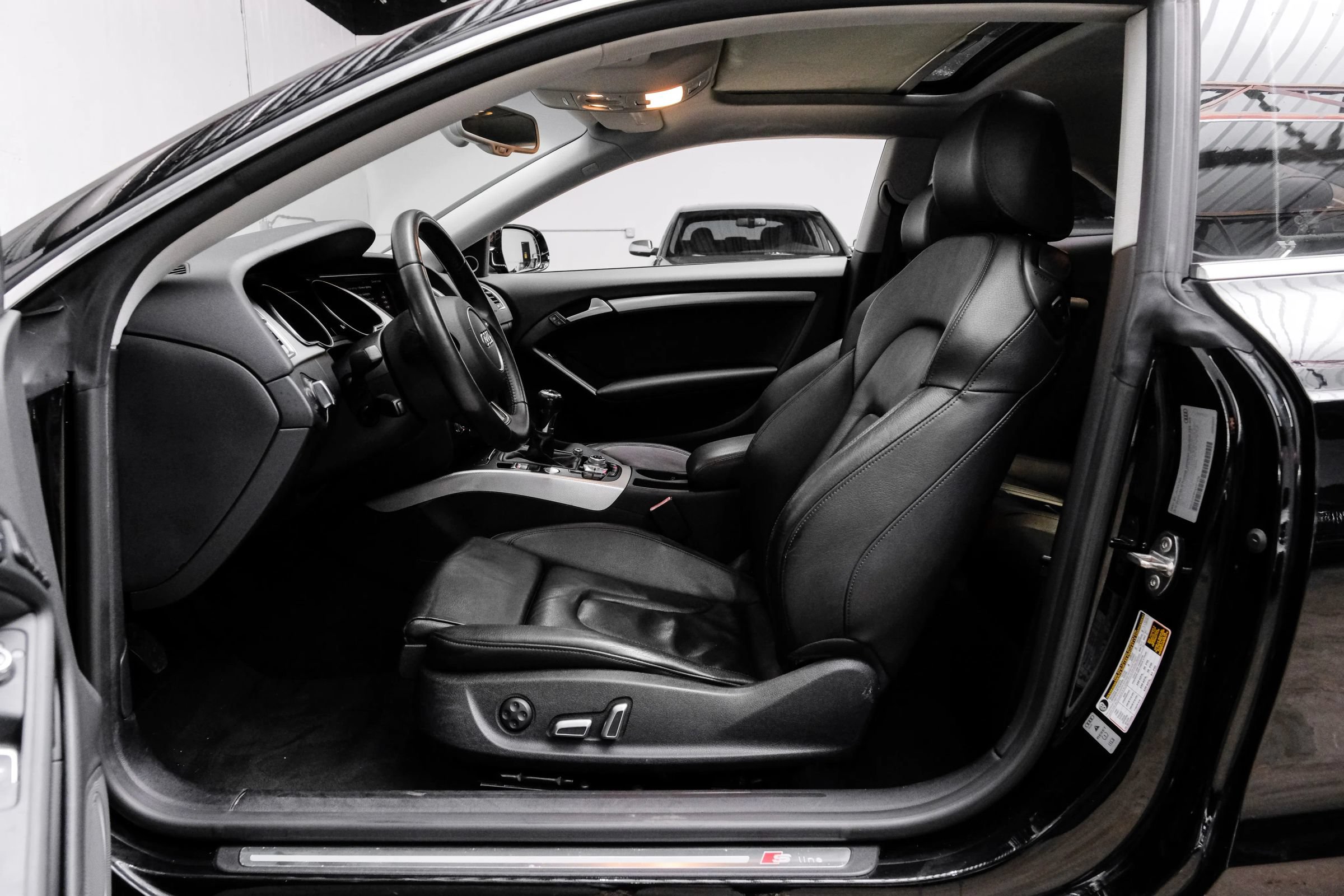 Used 2016 Audi A5 2.0T Premium Plus w/ Technology Package AWD/4WD image 4