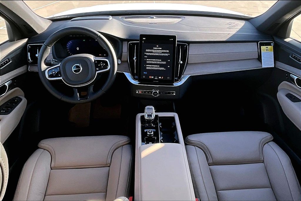 New 2026 Volvo XC90 B6 Ultra w/ Protection Package AWD/4WD image 7