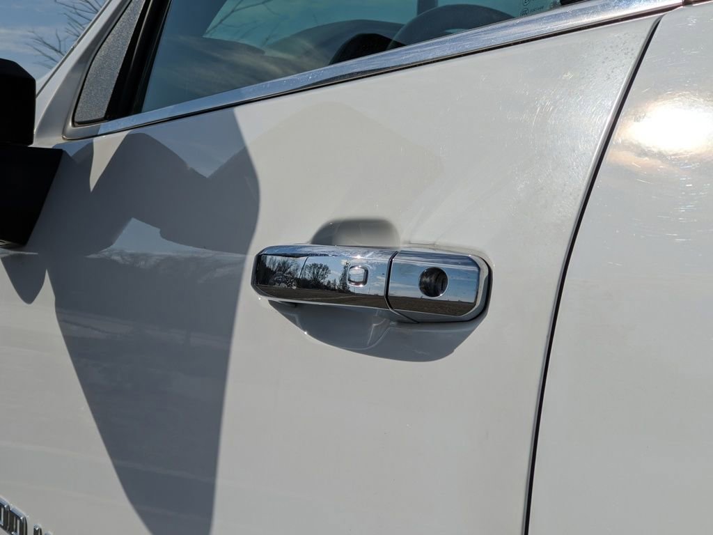 Used 2024 Chevrolet Silverado 2500 LTZ w/ LTZ Plus Package image 33