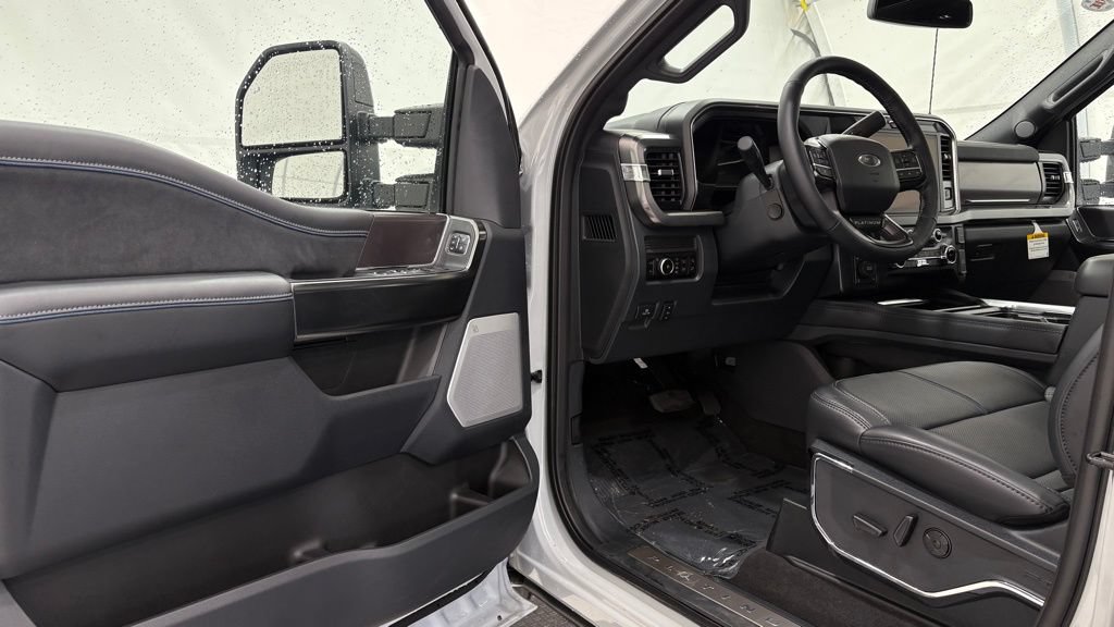 New 2026 Ford F250 Platinum AWD/4WD image 34