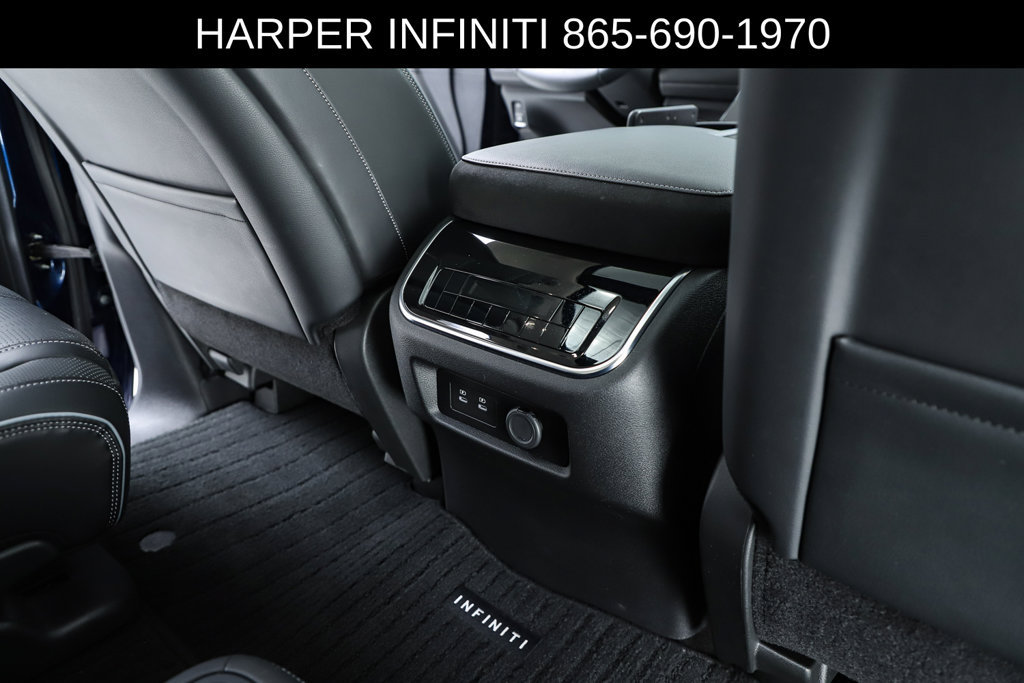Used 2025 INFINITI QX80 Sensory AWD/4WD image 39