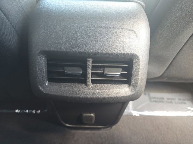 Used 2018 Chevrolet Equinox LT image 6