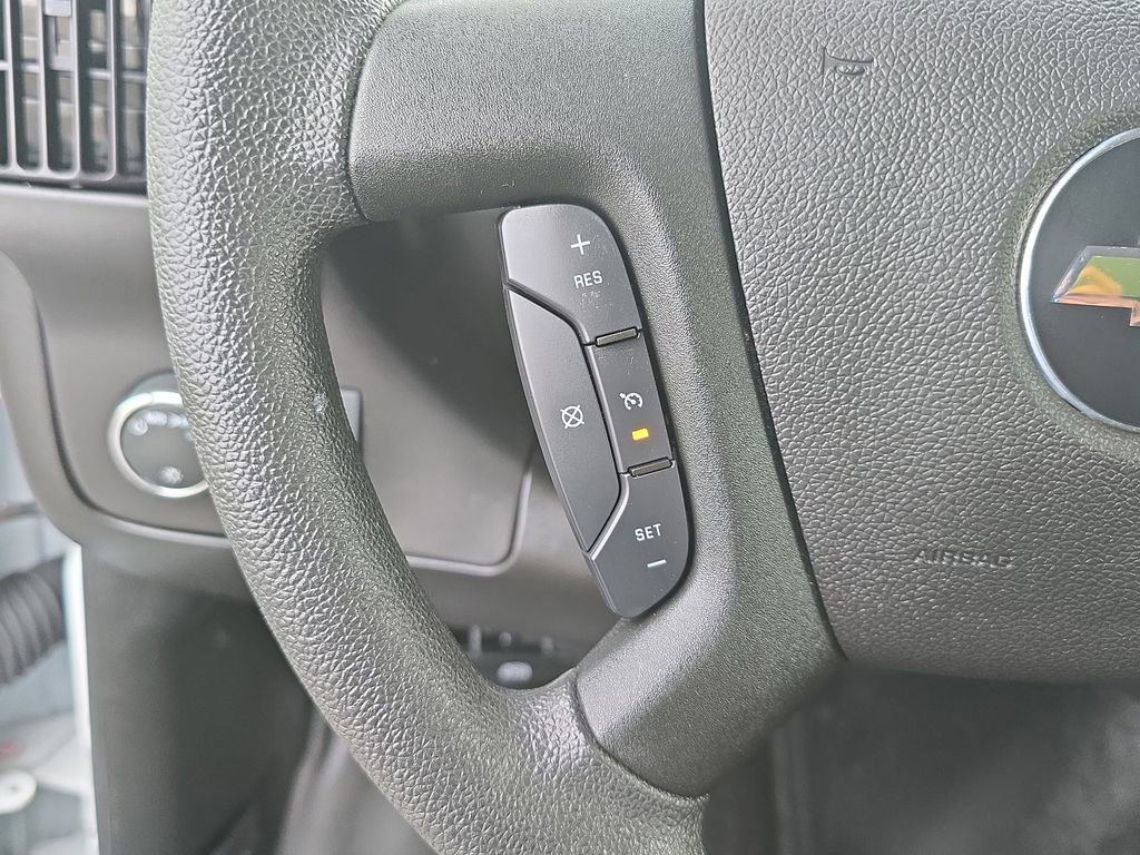Used 2024 Chevrolet Express 2500 w/ Driver Convenience Package image 14