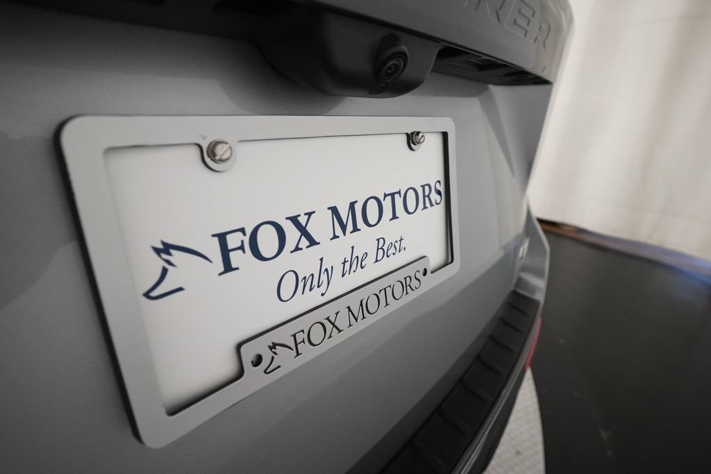 Used 2023 Ford Explorer XLT w/ Equipment Group 202A AWD/4WD image 38