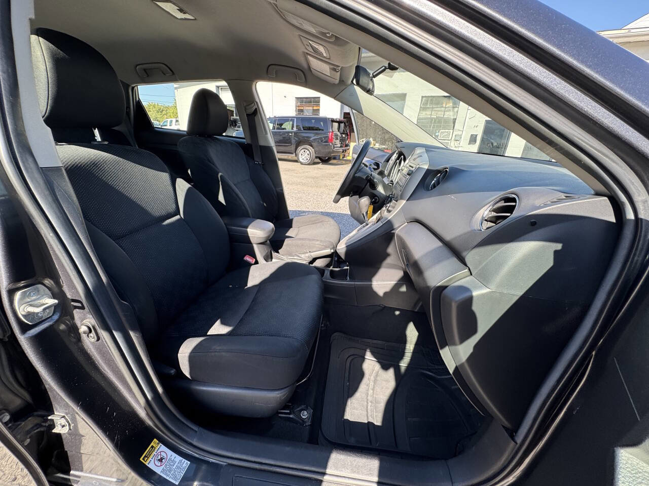 Used 2009 Toyota Matrix image 54