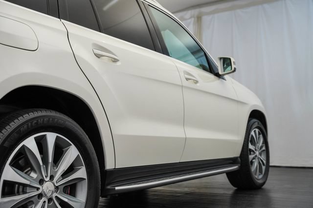 Used 2013 Mercedes-Benz GL 450 4MATIC image 35