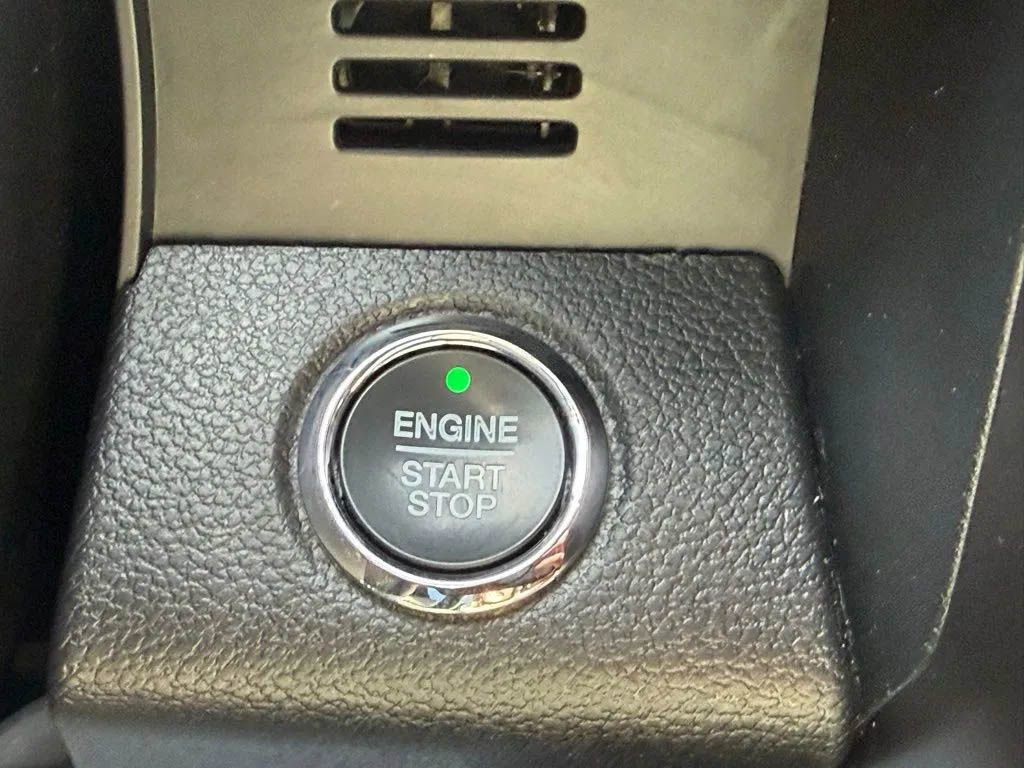 Used 2021 Ford Expedition King Ranch AWD/4WD image 19