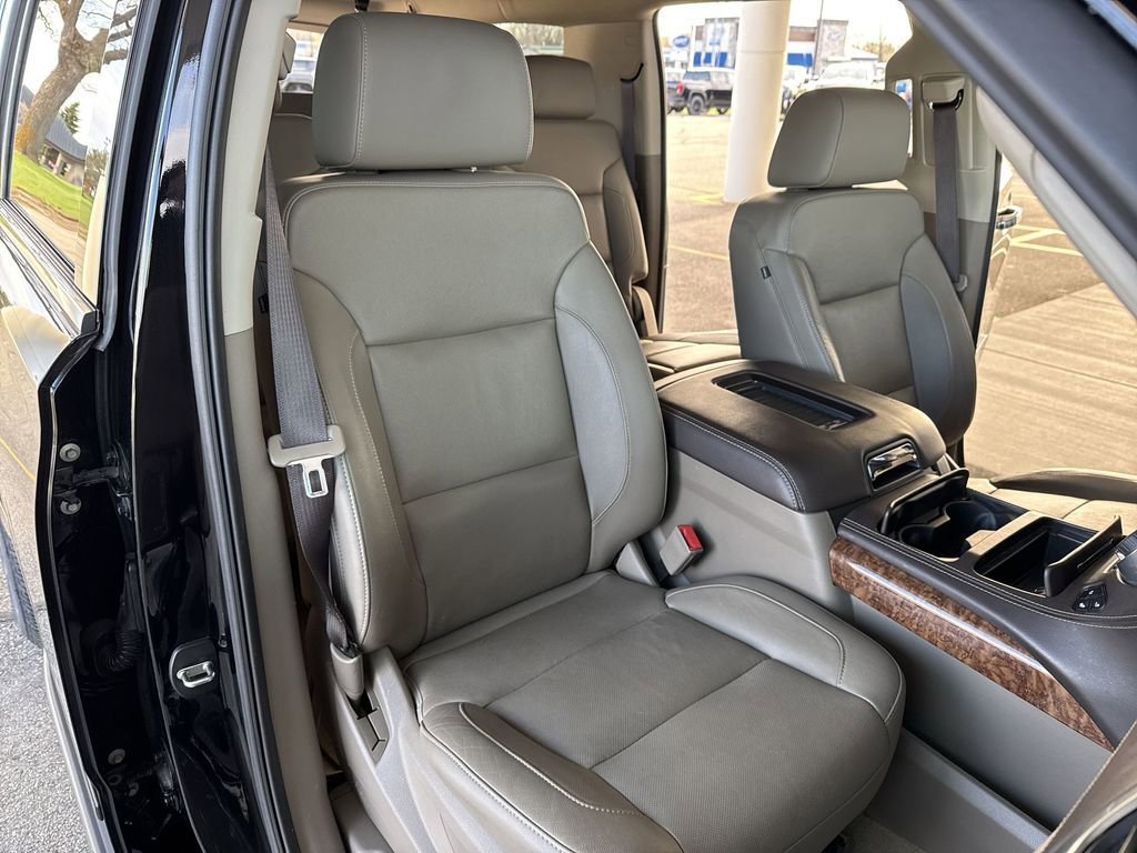 Certified 2017 Chevrolet Suburban Premier AWD/4WD image 29