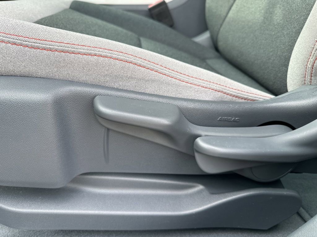 Used 2017 Chevrolet Bolt LT image 14