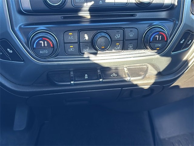 Used 2018 Chevrolet Silverado 1500 LTZ image 23