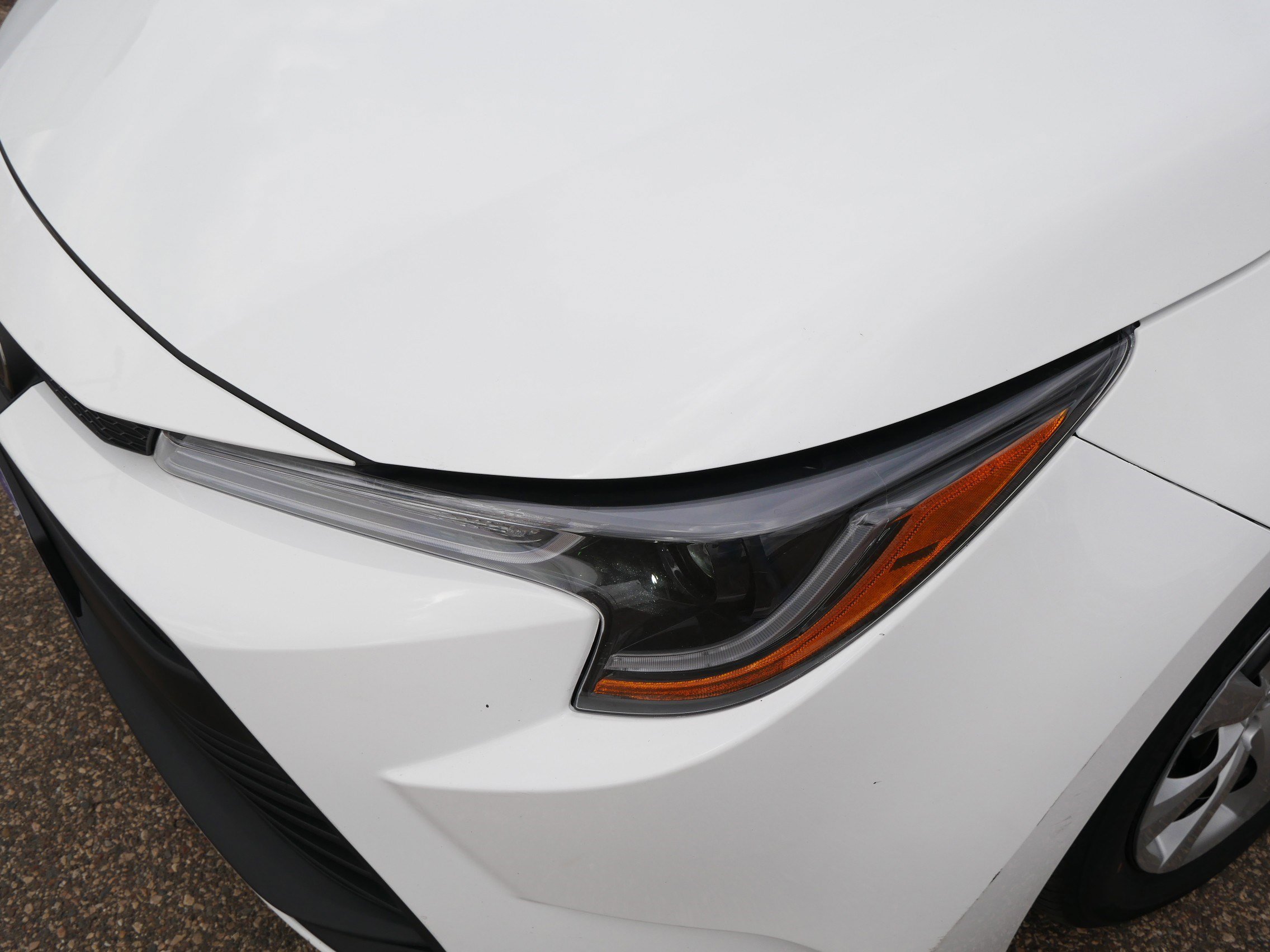 Used 2023 Toyota Corolla LE image 16