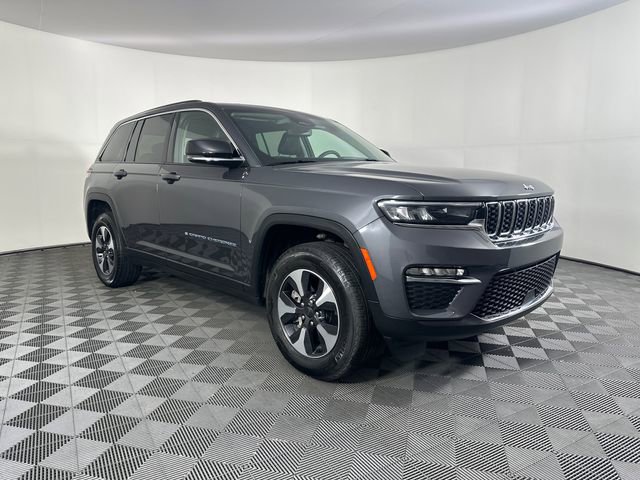 Certified 2024 Jeep Grand Cherokee Limited 4xe w/ Trailer Tow Package image 3