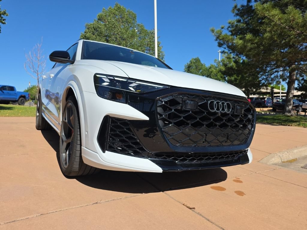 Used 2026 Audi RS Q8 performance AWD/4WD image 13
