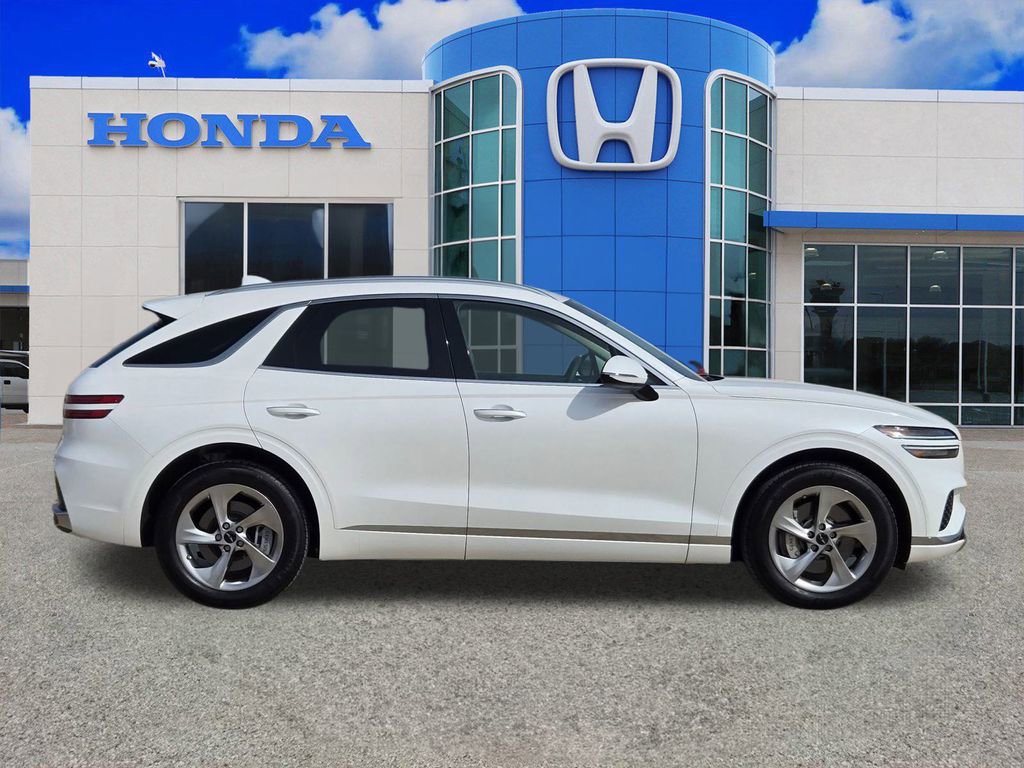 Used 2026 Genesis GV70 2.5T image 2