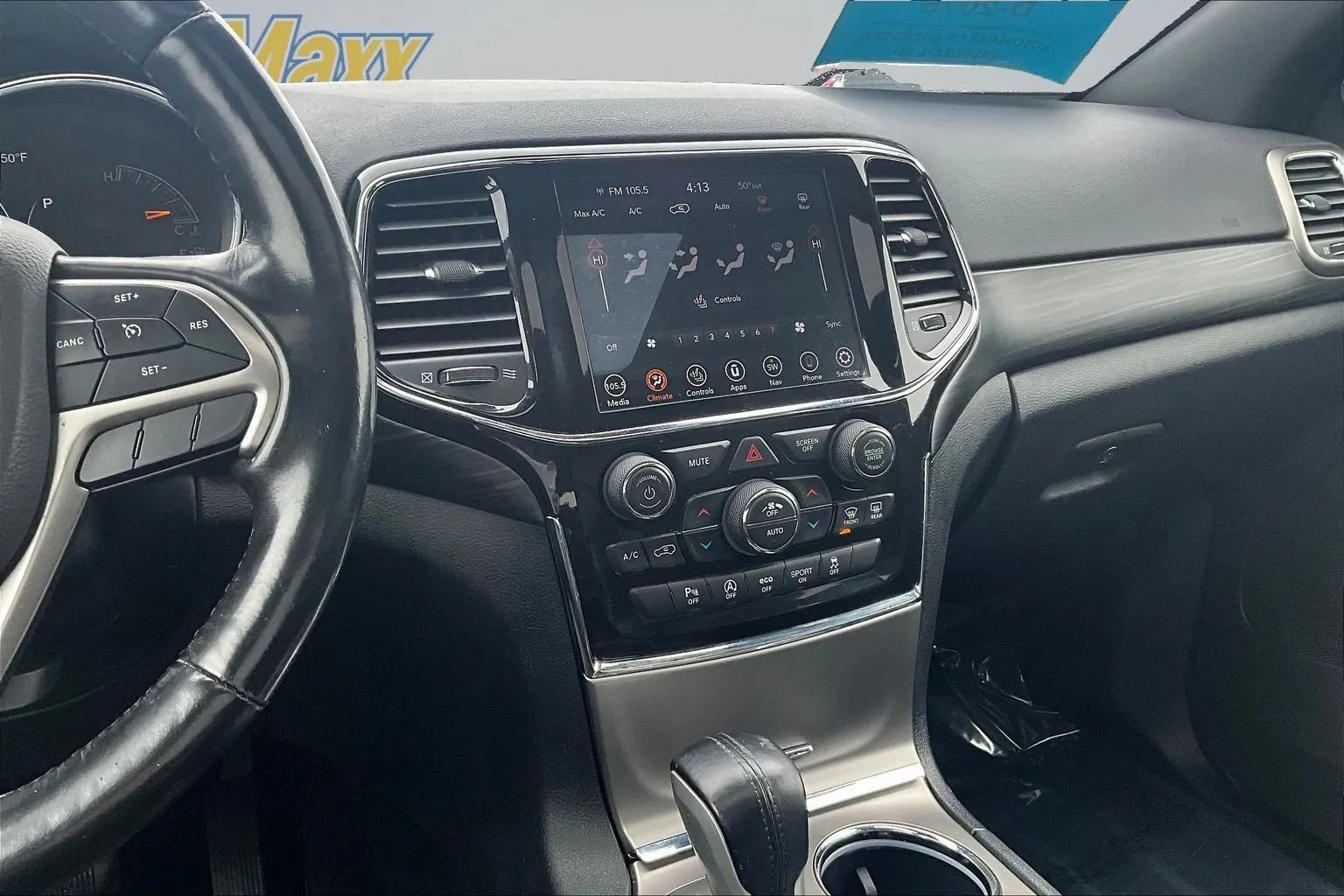 Used 2021 Jeep Grand Cherokee Laredo X AWD/4WD image 13