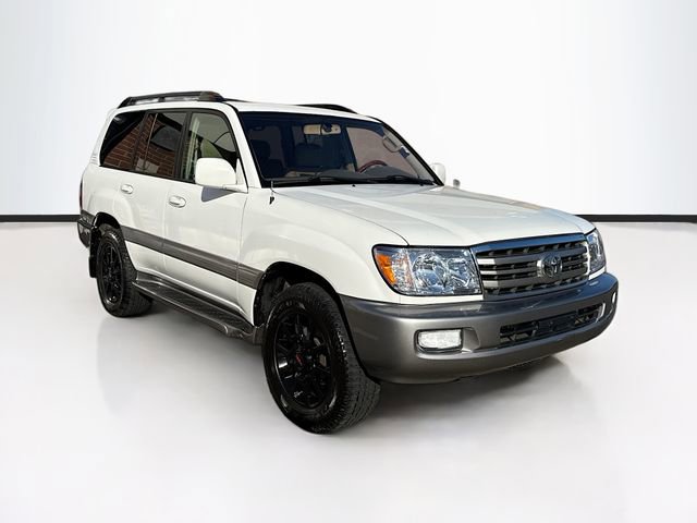 Used 2007 Toyota Land Cruiser w/ Convenience Pkg image 3