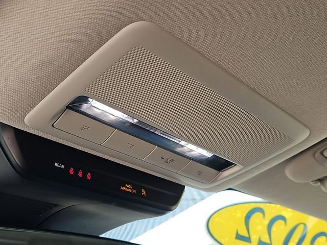 Used 2022 MAZDA CX-30 AWD 2.5 S w/ Select Package image 26