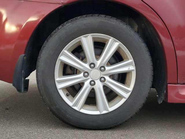 Used 2010 Subaru Legacy 2.5i Premium AWD/4WD image 5
