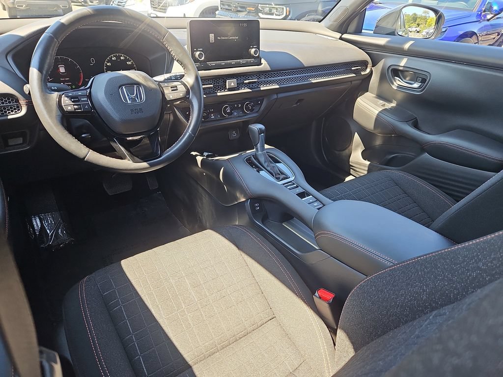 Used 2024 Honda HR-V Sport image 10