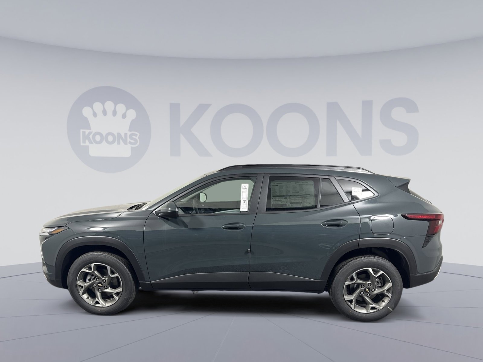 New 2026 Chevrolet Trax LT w/ Driver Confidence Package image 2