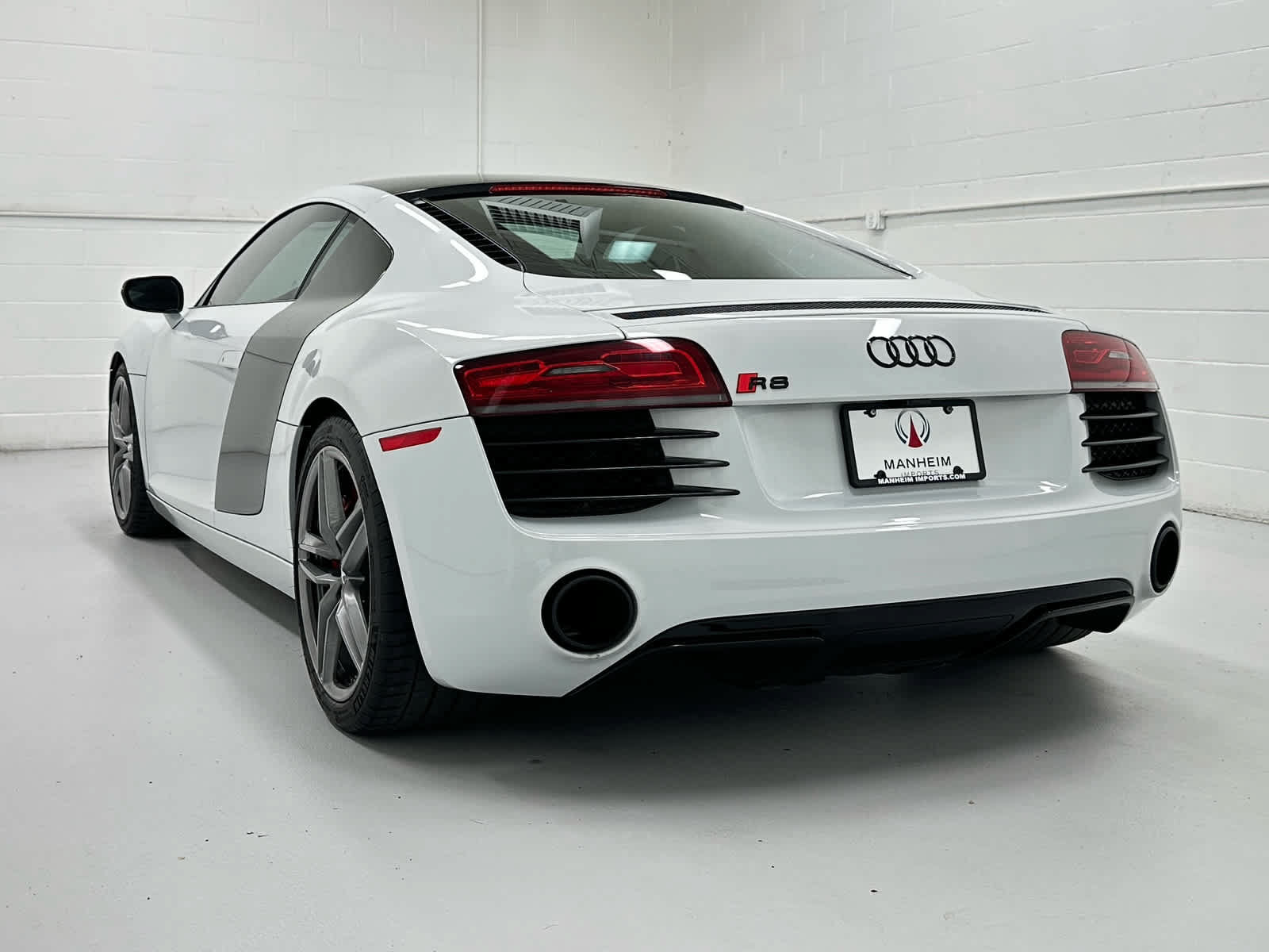 Used 2015 Audi R8 V8 AWD/4WD image 8