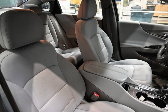 Used 2022 Chevrolet Malibu LT image 8