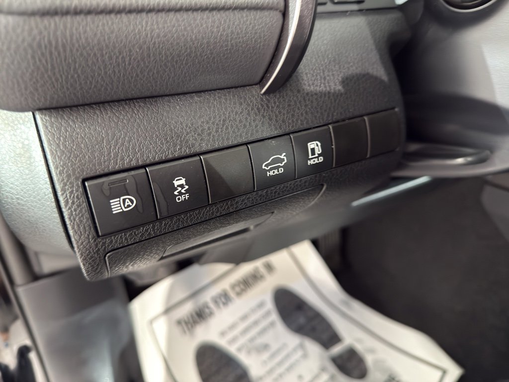 Used 2023 Toyota Camry XLE image 15