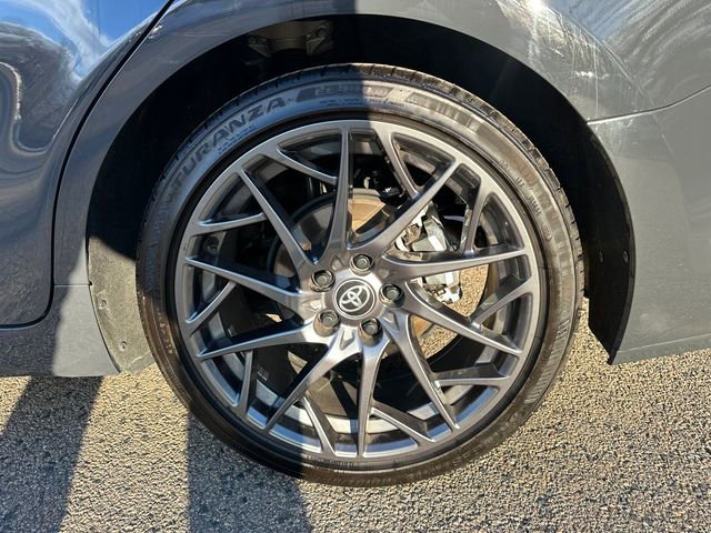 Used 2025 Toyota Camry XSE FWD image 13