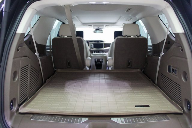 Used 2023 GMC Yukon Denali w/ Max Trailering Package image 7