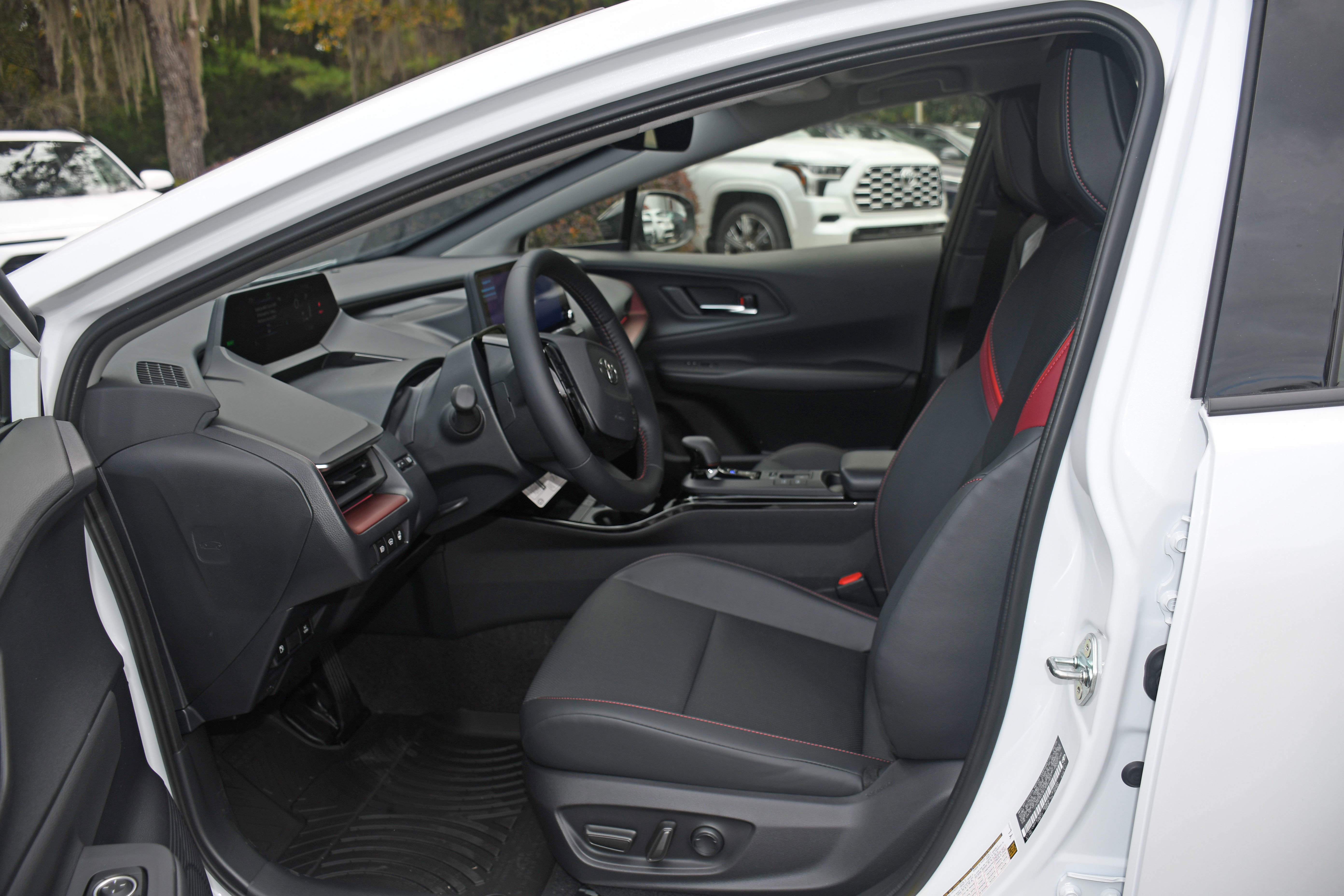 New 2026 Toyota Prius Plug-In Hybrid image 3