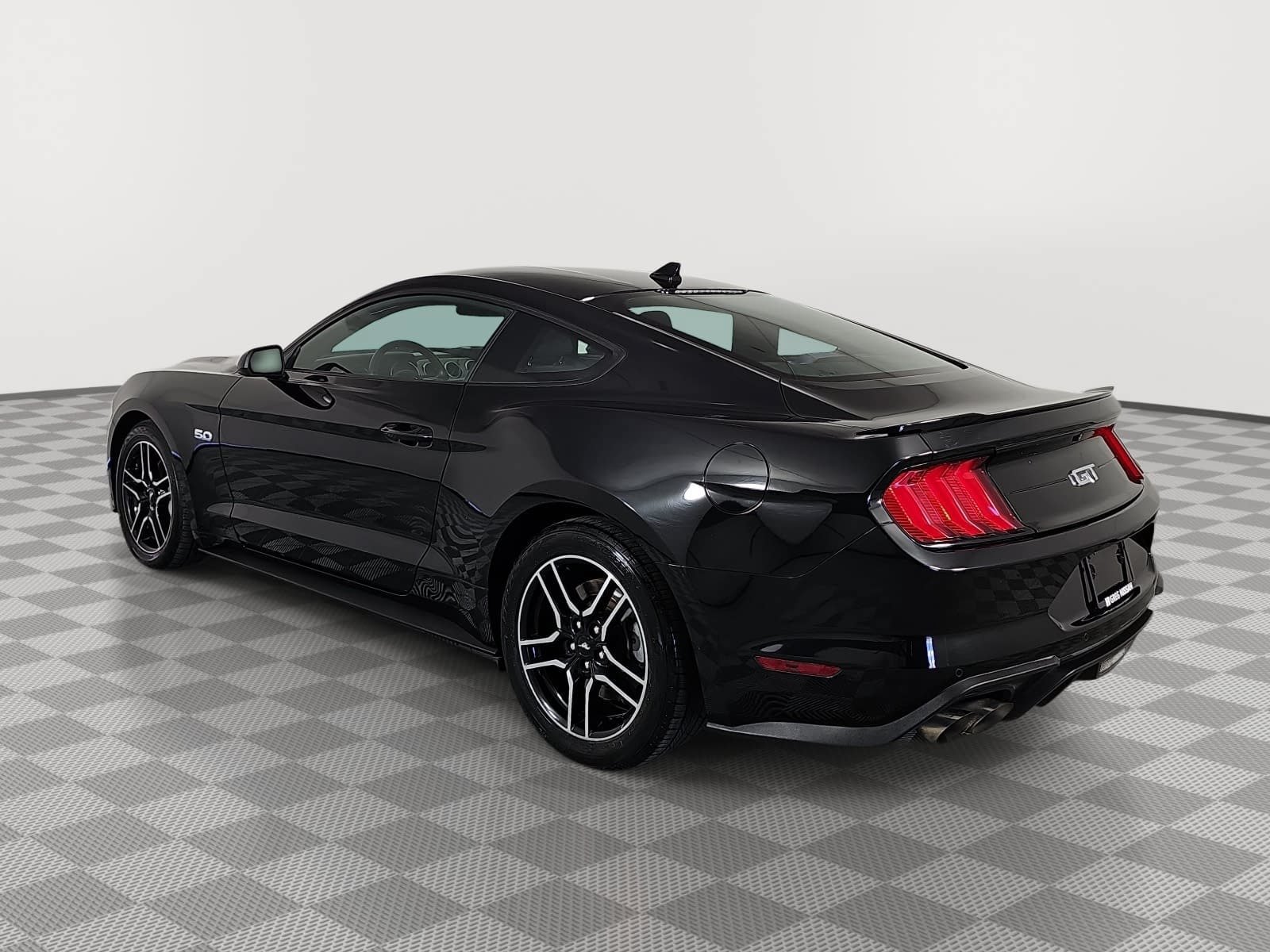 Used 2020 Ford Mustang GT RWD image 6