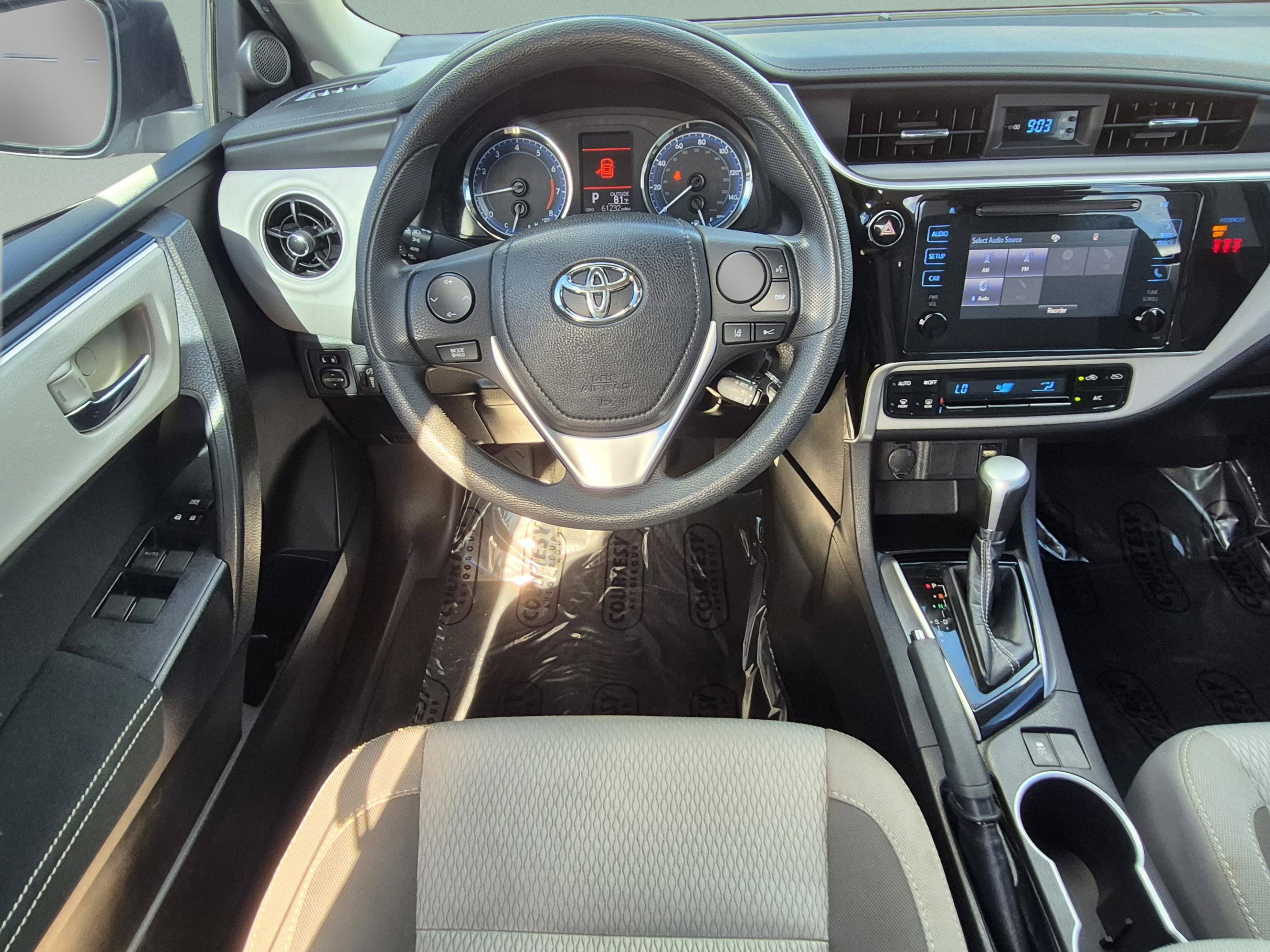 Used 2019 Toyota Corolla LE FWD image 13