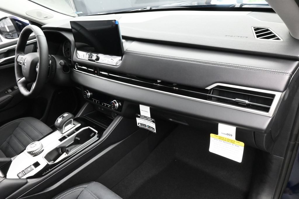 New 2026 Mitsubishi Outlander SE FWD image 48