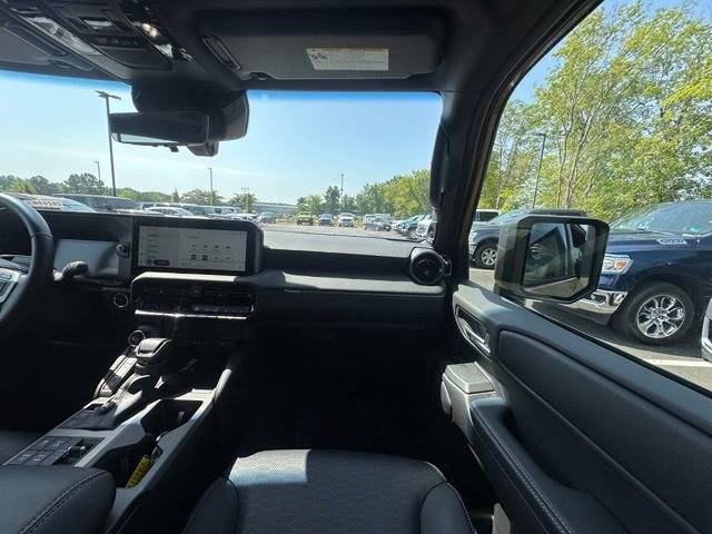 Used 2026 Toyota Land Cruiser w/ Premium Package AWD/4WD image 31