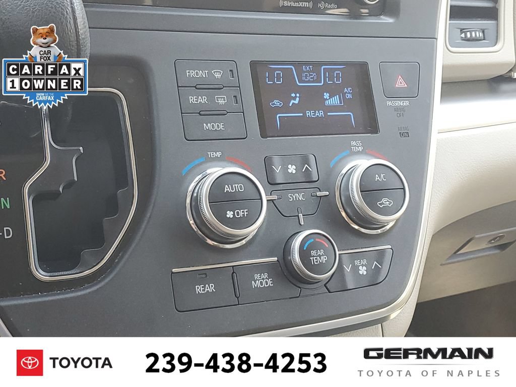 Certified 2018 Toyota Sienna LE FWD image 32