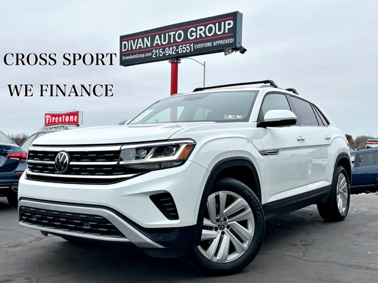 Used 2020 Volkswagen Atlas Cross Sport SE image 1