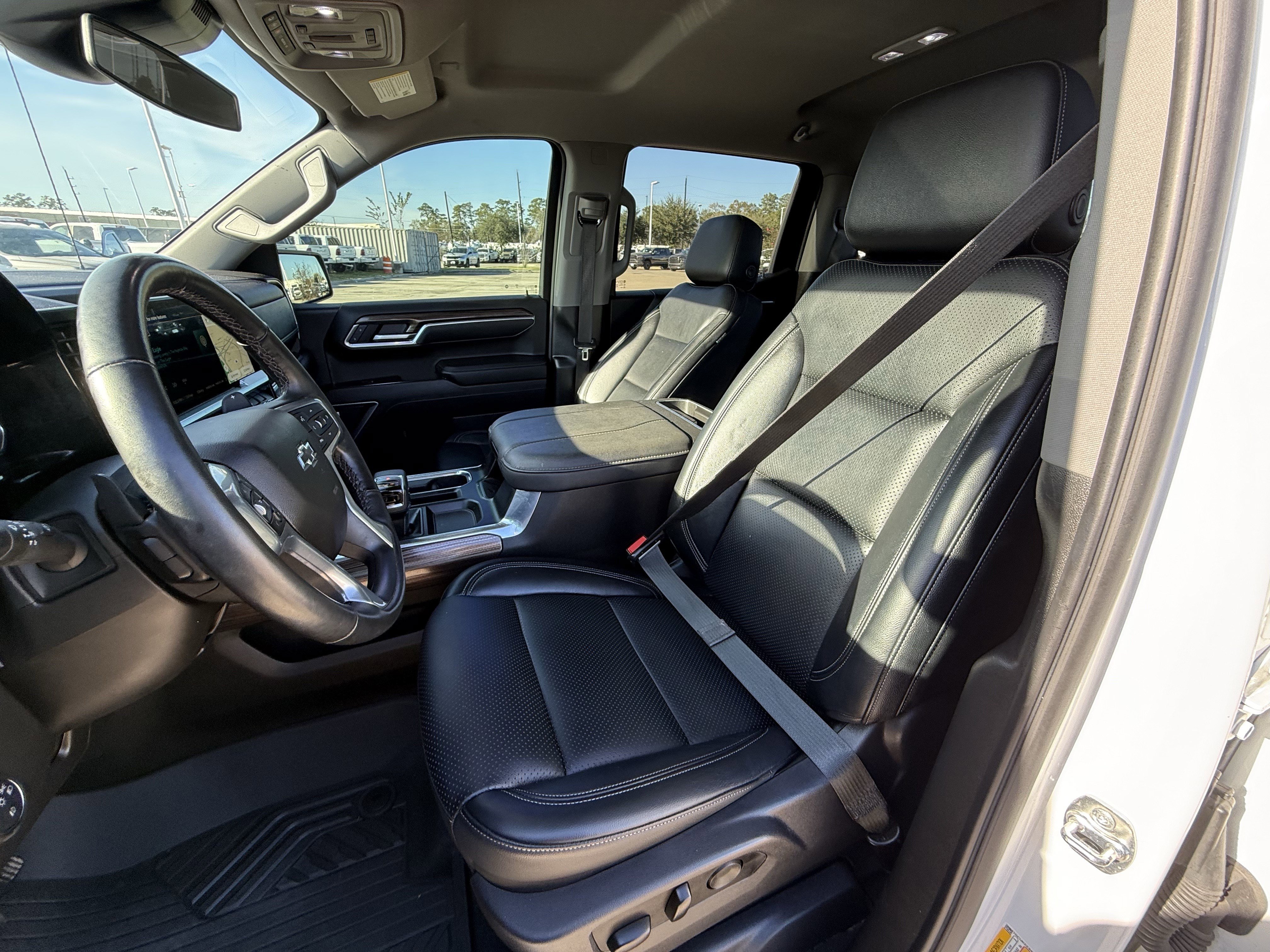 Used 2025 Chevrolet Silverado 1500 RST image 27