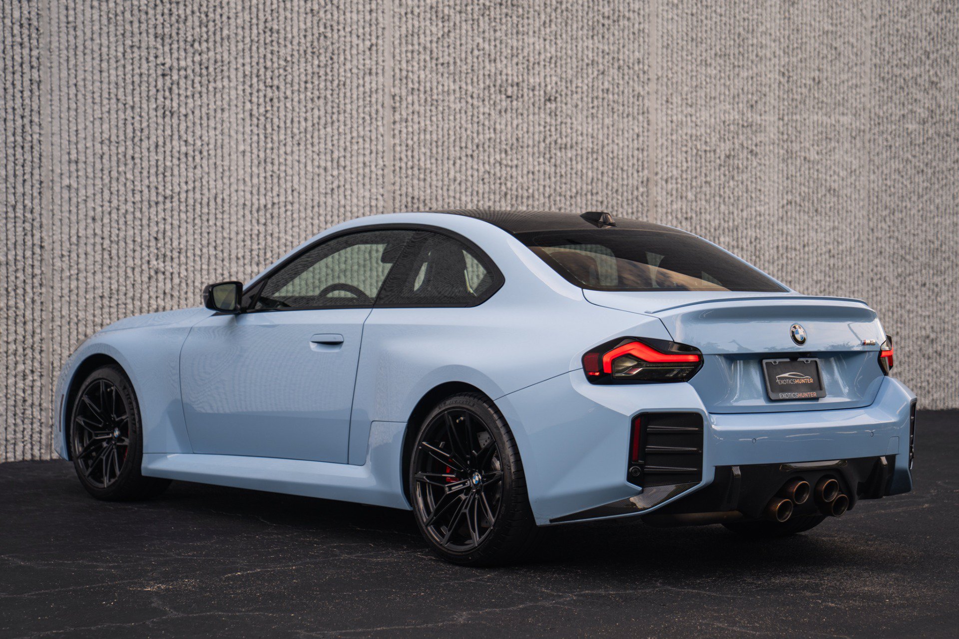 Used 2024 BMW M2 w/ Carbon Package RWD image 8
