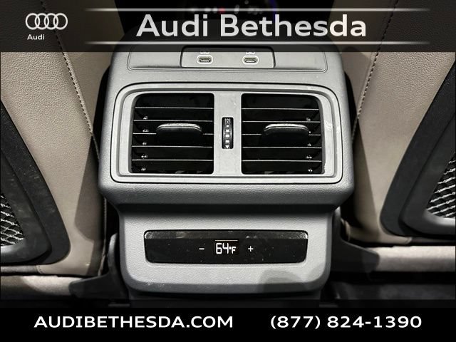 Used 2025 Audi Q5 Premium Plus w/ Premium Plus AWD/4WD image 16