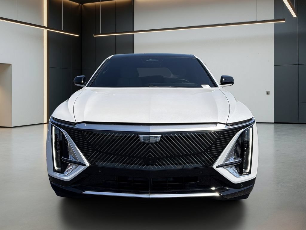 Certified 2024 Cadillac Lyriq Luxury RWD image 9
