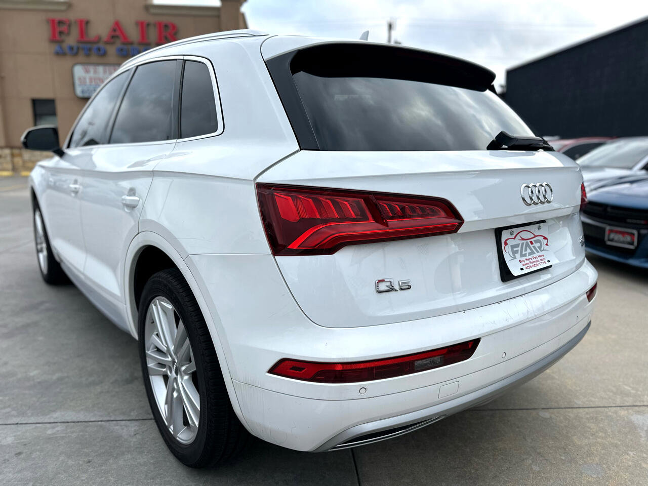 Used 2018 Audi Q5 2.0T Premium Plus w/ Premium Plus Package image 5