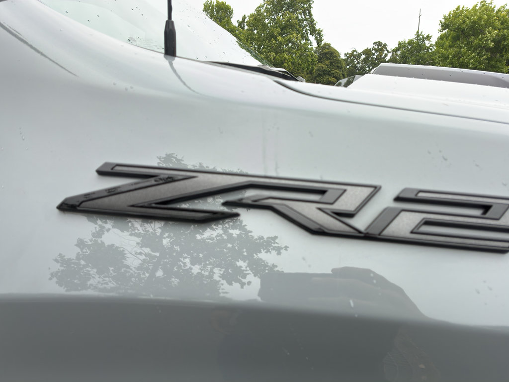 Used 2024 Chevrolet Silverado 1500 ZR2 w/ Technology Package AWD/4WD image 13