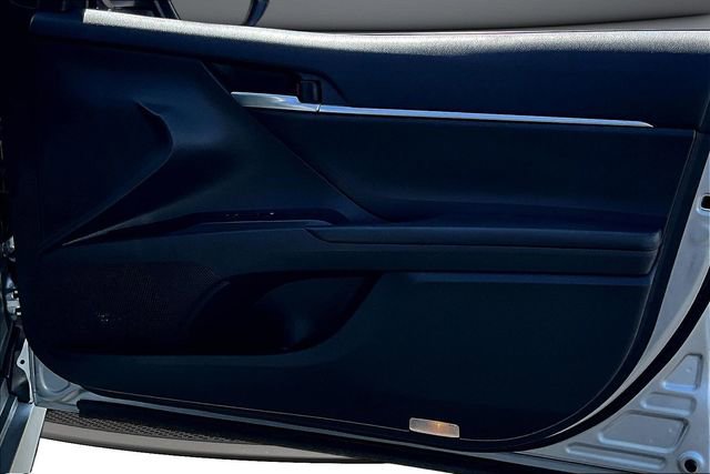 Used 2019 Toyota Camry LE image 26