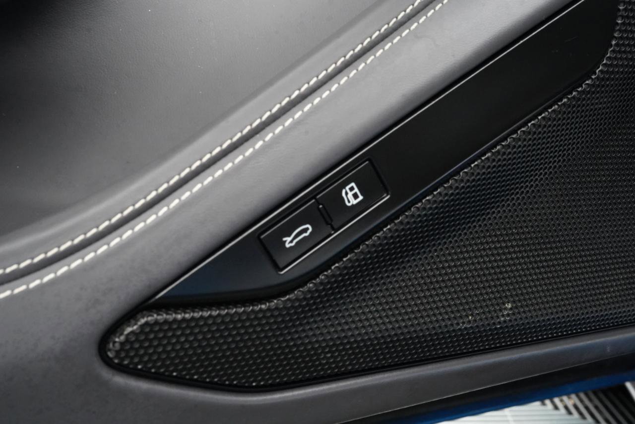 Used 2021 Ferrari F8 Tributo image 19