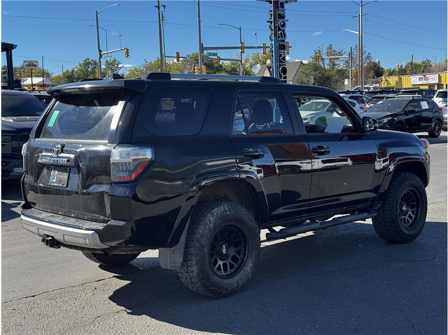 Used 2016 Toyota 4Runner Trail Premium AWD/4WD image 3