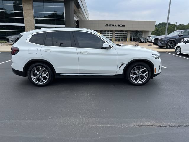 Used 2022 BMW X3 xDrive30i w/ Convenience Package AWD/4WD image 2