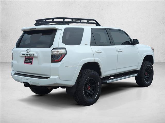 Used 2022 Toyota 4Runner SR5 Premium w/ Moonroof Package AWD/4WD image 6